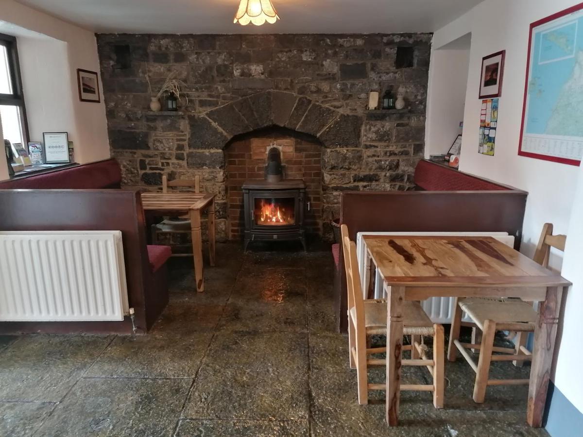 Aille River Tourist Hostel Glamping Doolin Dış mekan fotoğraf